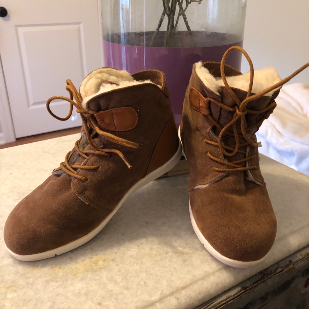 EMU Australia Wool Suede Boots 3